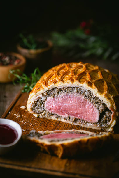 istock Perfect homemade Beef Wellington 1429744345