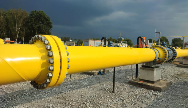 ploty, poland - october 02, 2022. baltic pipe.terminal construction compressor station of the new natural gas pipeline between the norwegian north sea and poland - baltic pipe - water valve oil gas imagens e fotografias de stock