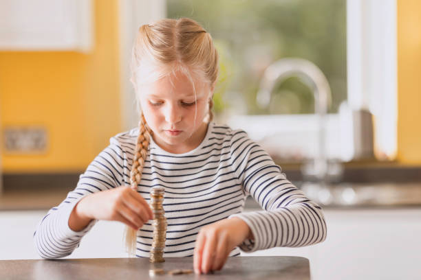 Eight-year-old girl with long, fair hair - fotografia de stock