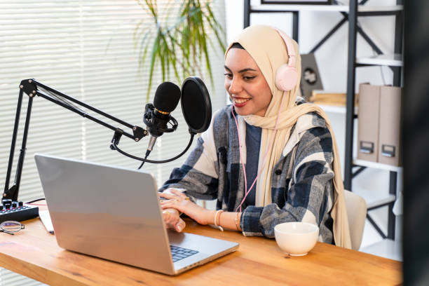 istock Muslim Female podcaster live streaming show 1430059351