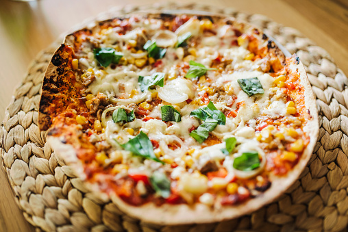 Delicious fresh vegetarian pizza made with lavash bread