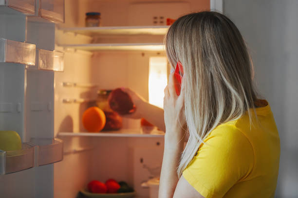 istock online ordering groceries by phone 1430065704