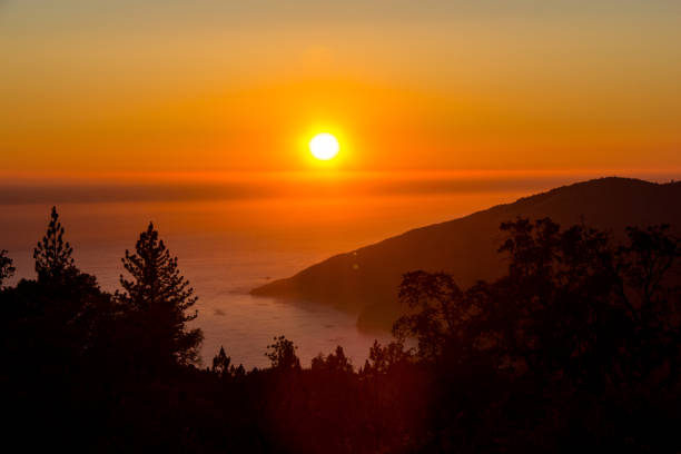 istock Sunset over the pacific at Big Sur 1430128666
