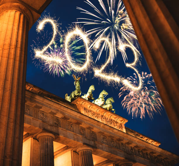 istock 2023 new year's eve fireworks in berlin 1430272340