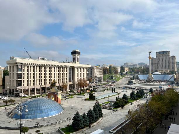 istock monument in the center of Kyiv 1430411931