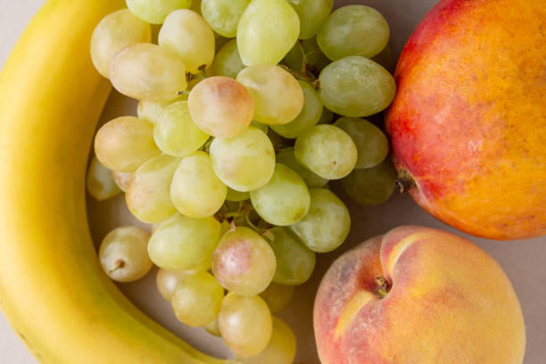 compositions of fresh fruit, refreshing and healthy.