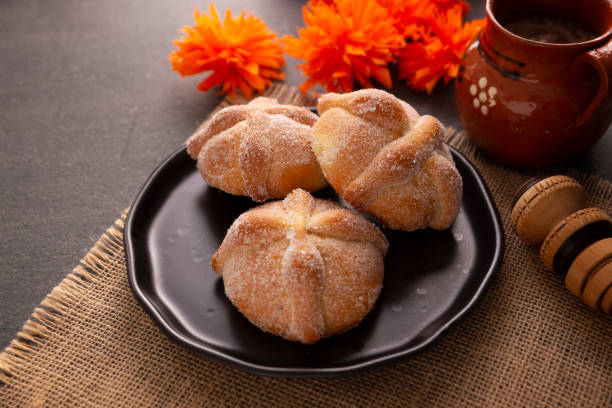 istock Mexican Bread Dia de los Muertos 1430476922