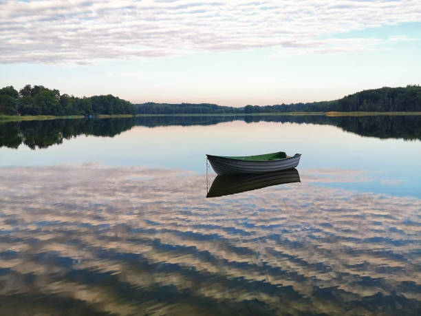 istock twilight at the lake 1430580218