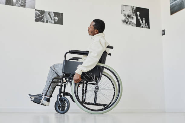 istock Visitor with Disability in Art Gallery 1430662949
