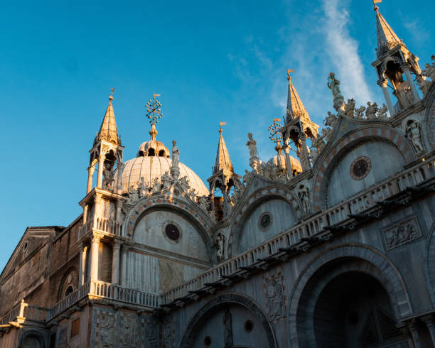 istock Italian Roatrip 2021 1430776618