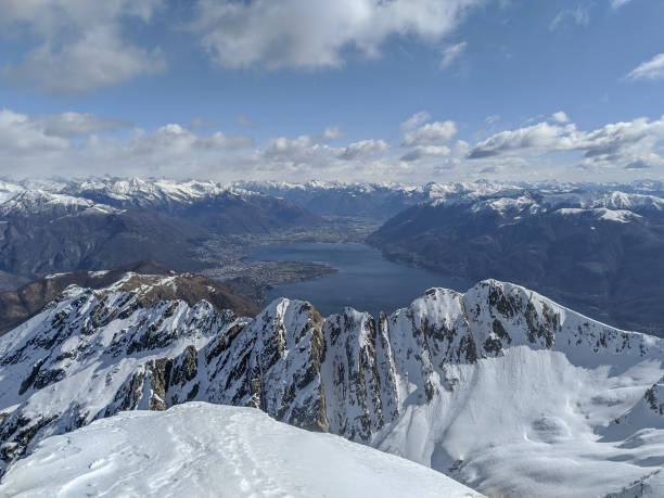 istock Lake view from mountain top in winter 1430915838