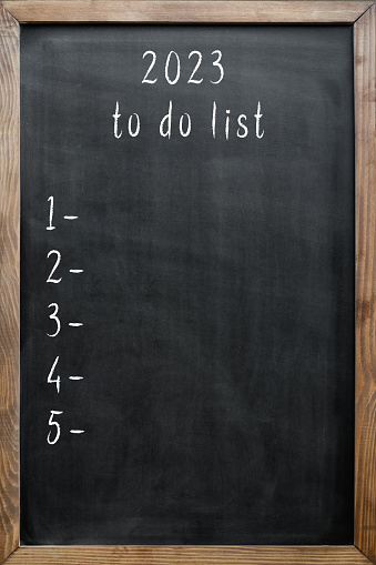 2023 to do list on black board