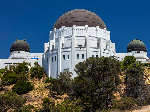 Los Angeles, United States – March 16, 2023: A stunning view of Griffith Observatory, perched atop Mount Hollywood in Griffith Park, Los Angeles, California, USA