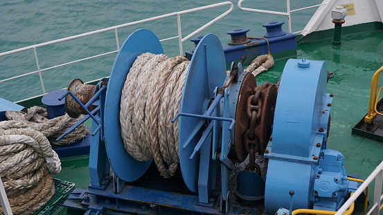 The rope used on the ship when sailing