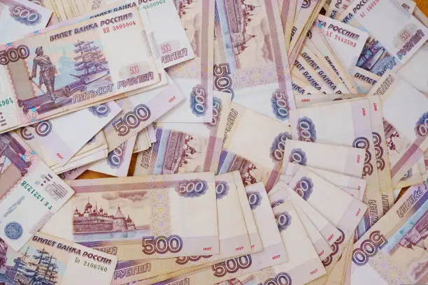Russian banknotes of 500 rubles. the concept of depreciation of the ruble. earnings online in Russia.