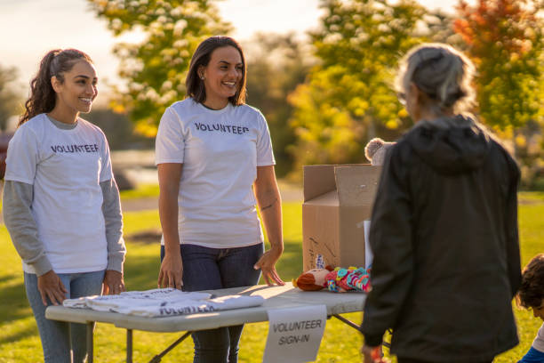 istock Signing in to Volunteer 1431430825