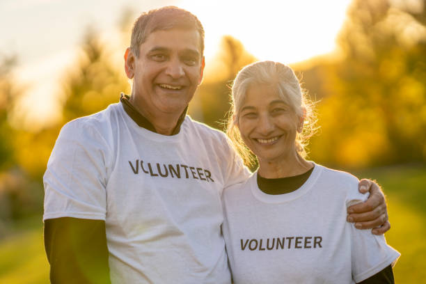istock Senior Volunteers Portrait 1431430863