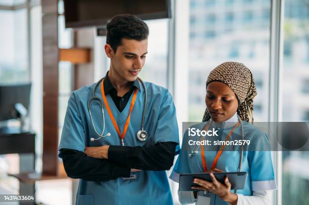 Delivering Excellent Care With More Efficiency Thanks To Smart Technology Stock Photo - Download Image Now