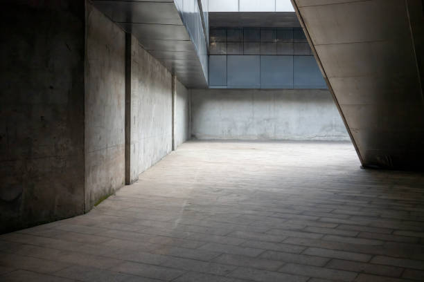 istock Sunken space in a subway station 1431516955