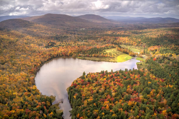 istock Peak Foilage - Lake Colgate, New York 1431551737