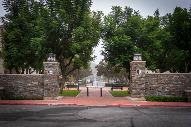 Claremont Graduate University - North College Ave entrance - fotografia de stock