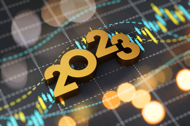 concepto de inversión y finanzas - 2023 sentado en el fondo del gráfico financiero - pronosticar fotografías e imágenes de stock