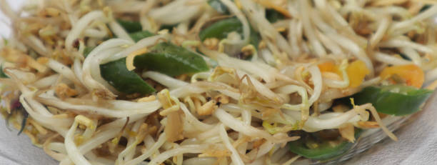 Bean sprouts