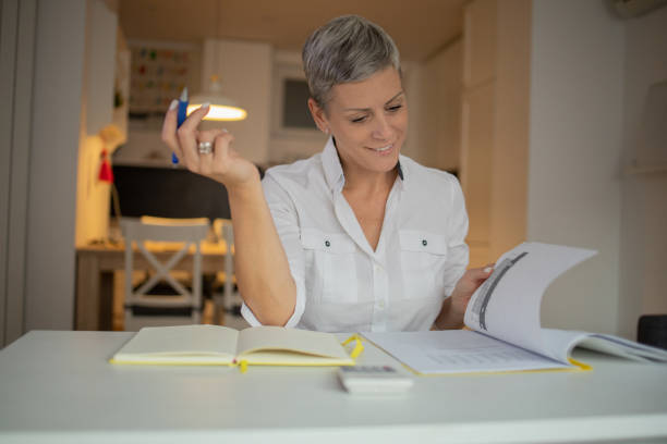 istock Fashionable woman working at home 1431745301