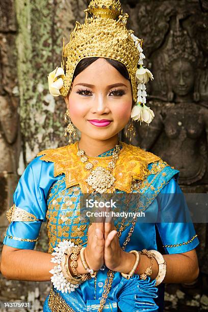 Foto de Apsara Dançarino Em Angkor Wat e mais fotos de stock de Adulto - Adulto, Angkor, Angkor Wat