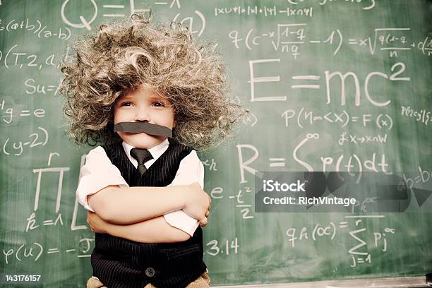 Little Herr Musterschüler Stockfoto und mehr Bilder von Kind - Kind, Intelligenz, Genie