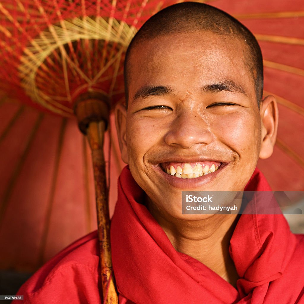 Monaco buddista novizio, Myanmar - Foto stock royalty-free di Adolescente