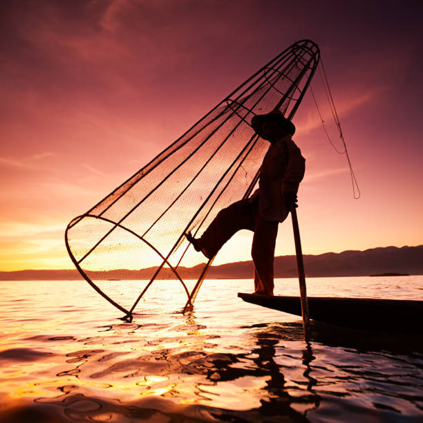istock Fisherman on Inle Lake, Myanmar 143176729