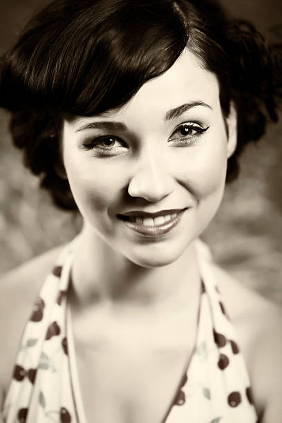 istock Retro Young Smiling Woman 143177155