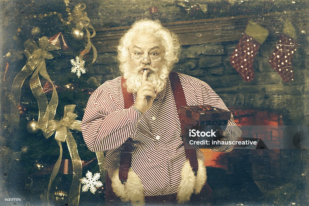 Bilder von echten Vintage-Santa Claus holding Geschenk - Lizenzfrei Privatsphäre Stock-Foto