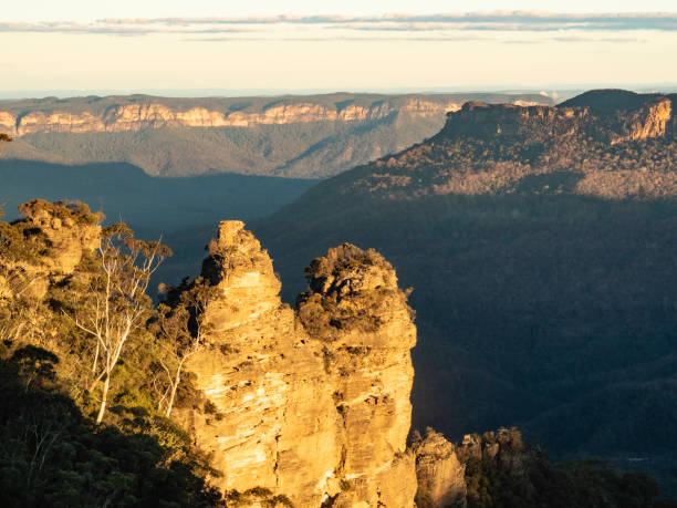 Sunrise at The Tree Sisters rock formation Katoomba