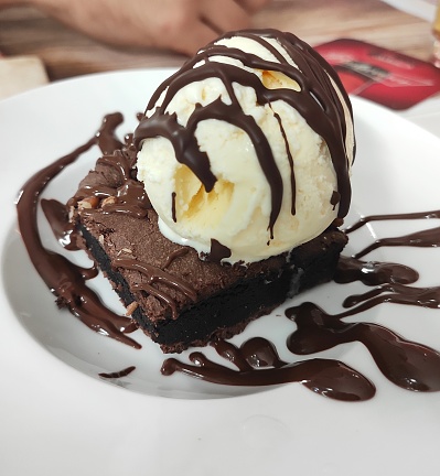 Brownie with vanilla ice cream