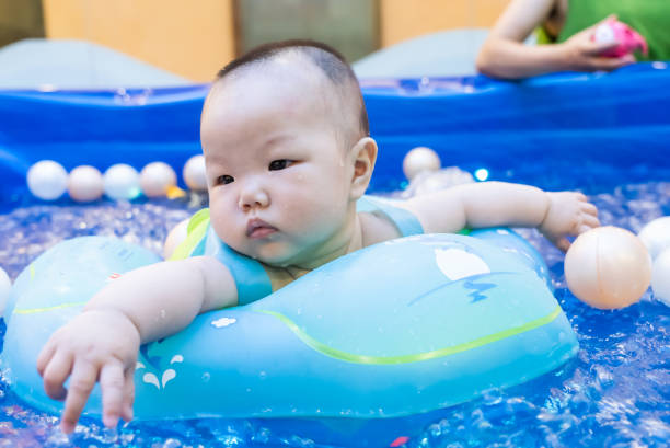 istock The baby is swimming 1431920943