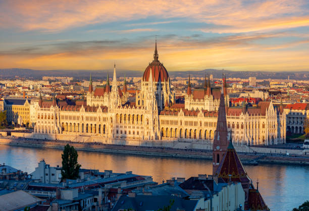 istock Hungarian parliament building at sunset, Budapest, Hungary 1431999630