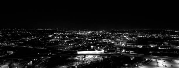 istock Denver Urban Skyline in Black and White 1432151930