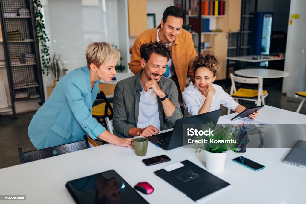 A Small Group Of People Are On Training For New Developers They Learn ...