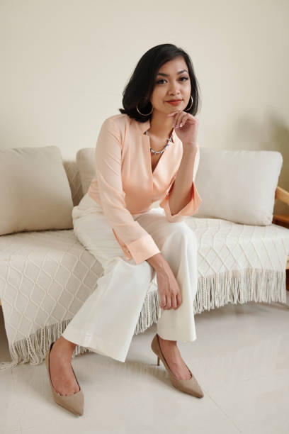 istock Asian elegant woman in suit 1432310110