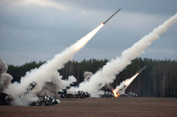 istock Launch of military missiles 1432332581