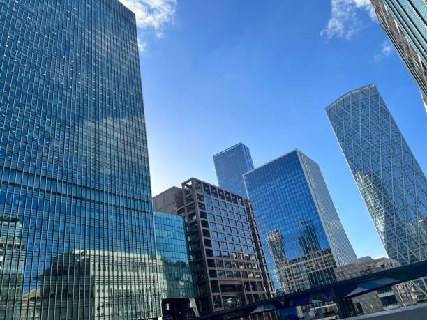 istock Buildings in Canary Wharf 1432356422