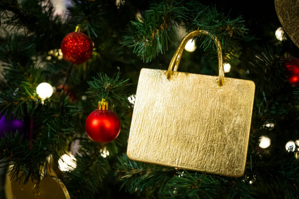 istock Decorated Christmas tree on blurred, sparkling fairy background 1432394764