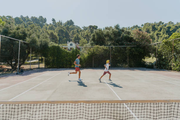 istock Warming up with dad before the tennis match 1432455558