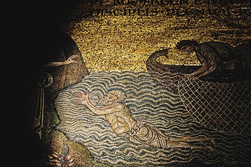 A beautiful shot of the In the Fisherman's Net mosaic