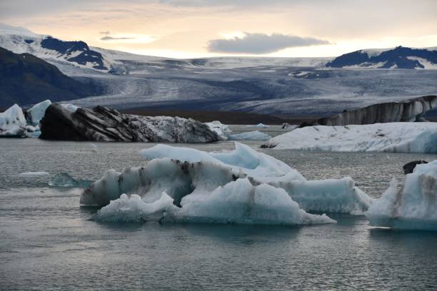 istock Big ice pieces in a glacier 1432492668