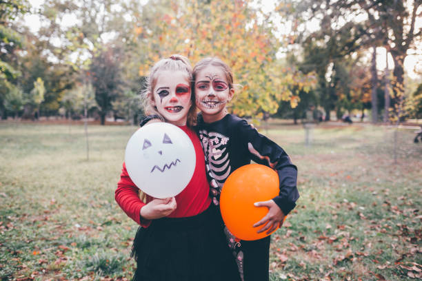 istock Halloween Kids In The Park 1432503245