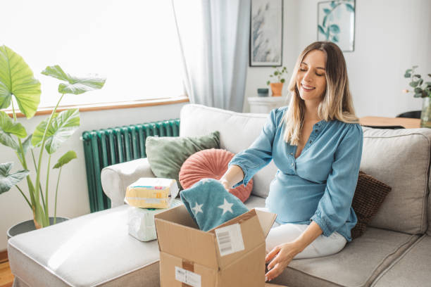 istock Online shopping from home 1432505180