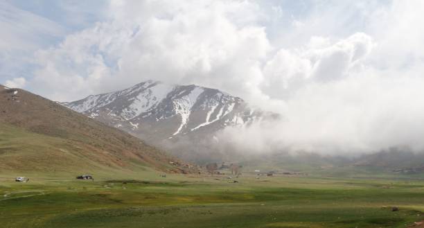 istock Natural landscape of mountains 1432510699